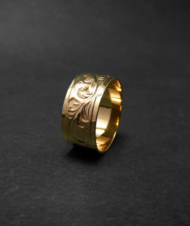 Vintage Gold Mystery Ring