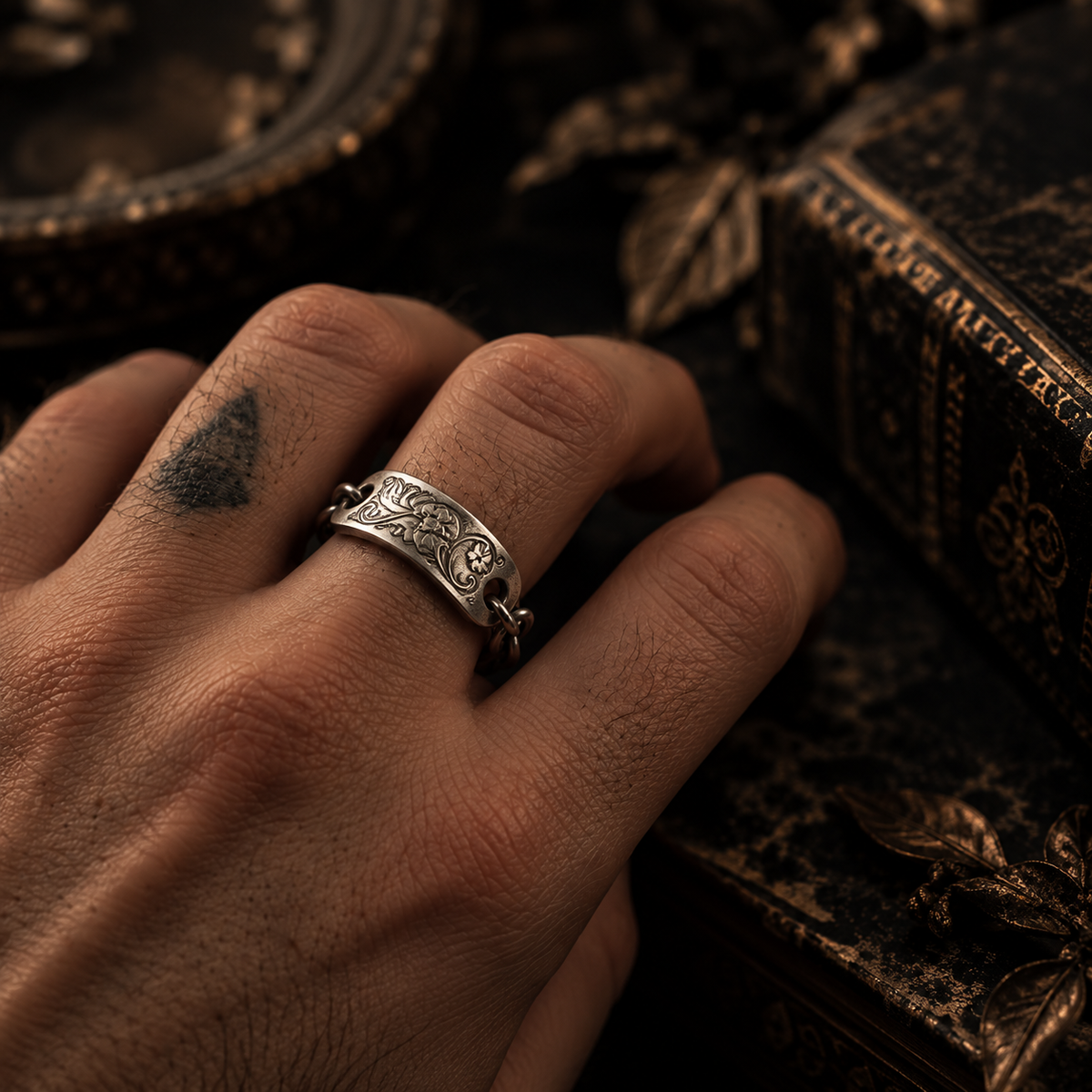 Bound by love (Mystery)