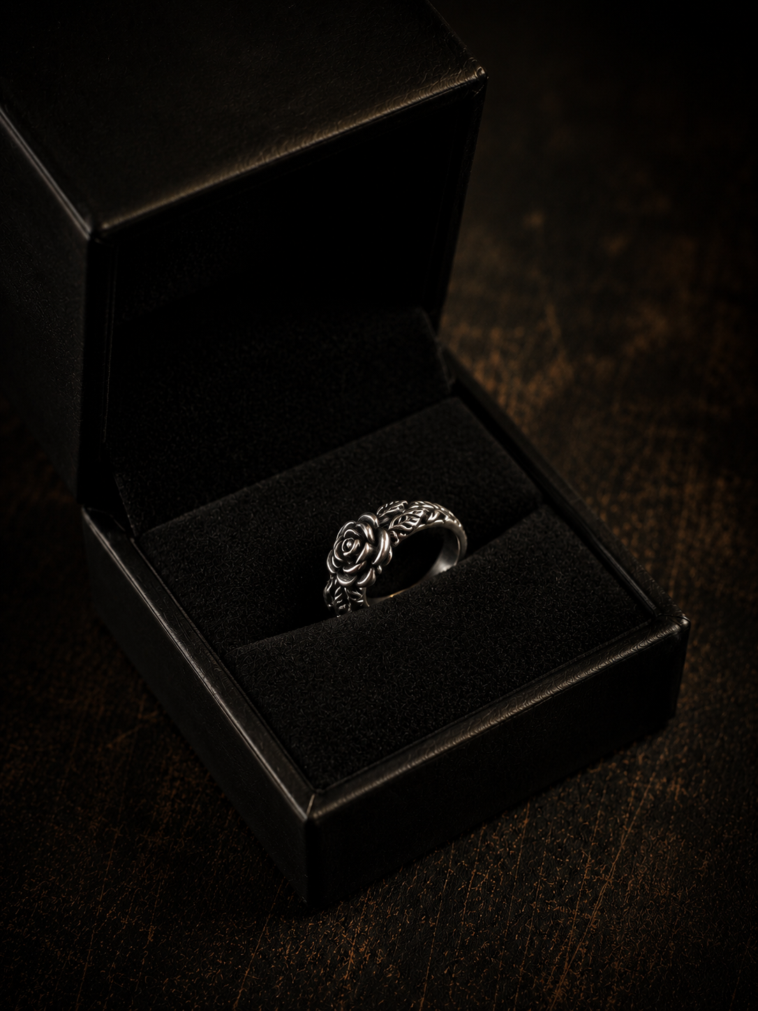 Black Rose V II