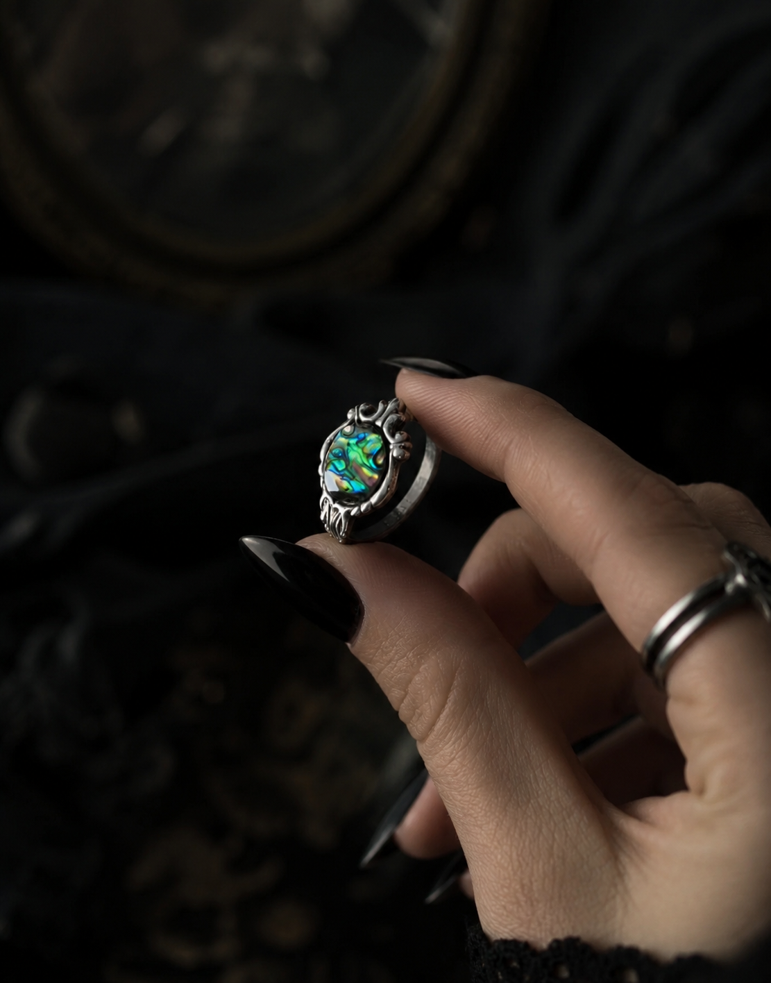 Statement Silver Mystery