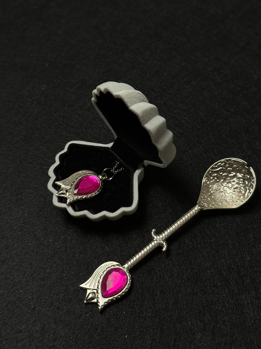 Uncut Gems Mystery Necklace
