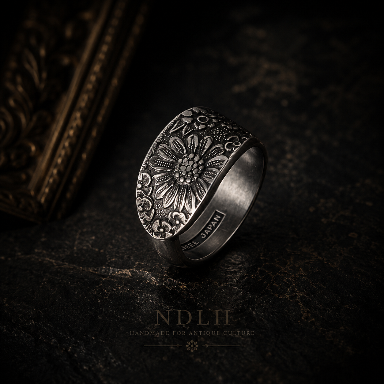 Garden of Wonders Mystery Ring (flowers only)
